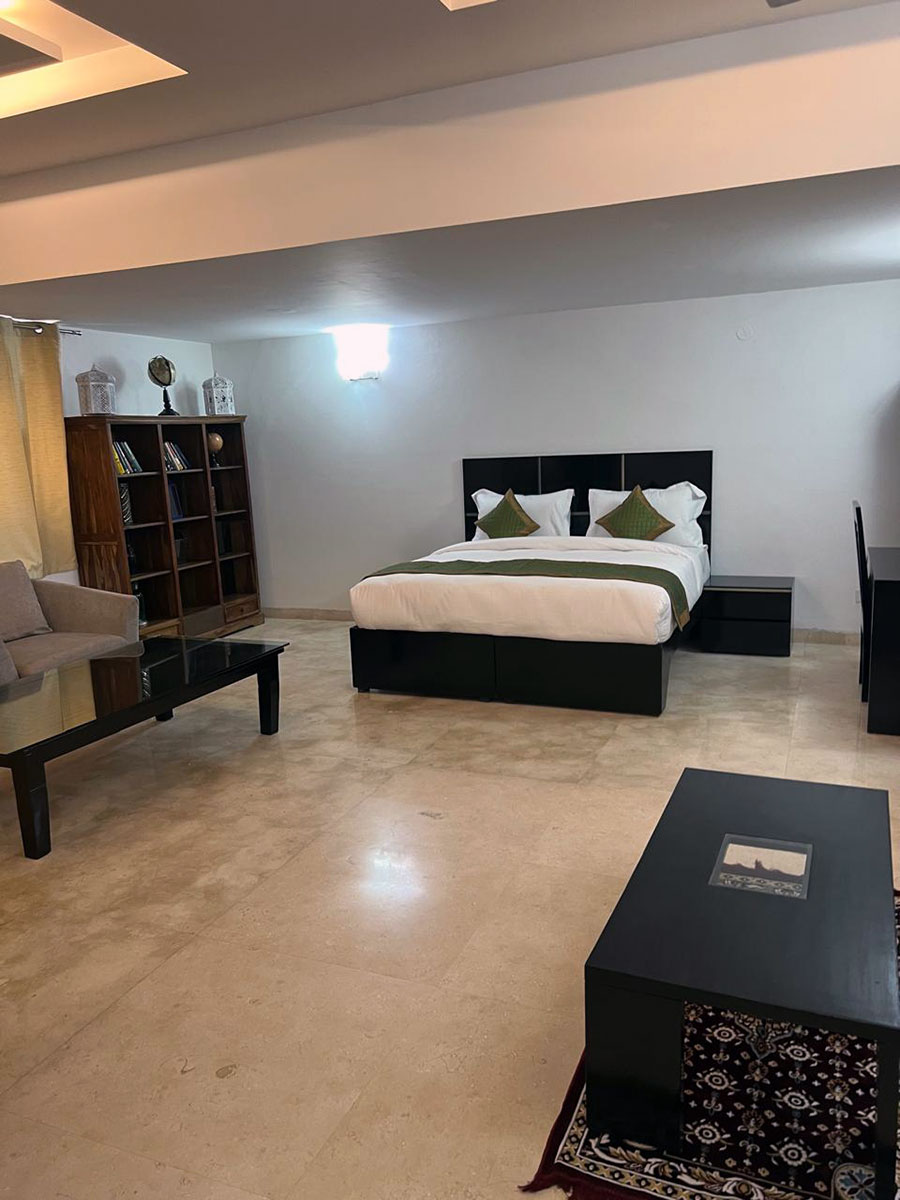 Hotel Amenity exterior view